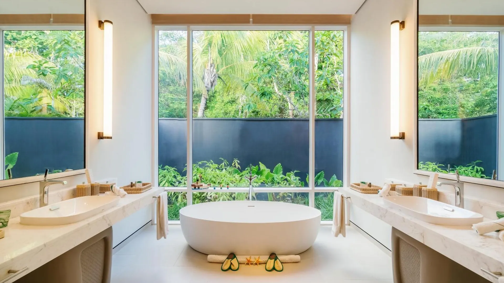 Hotel Cheval Blanc Seychelles Takamaka