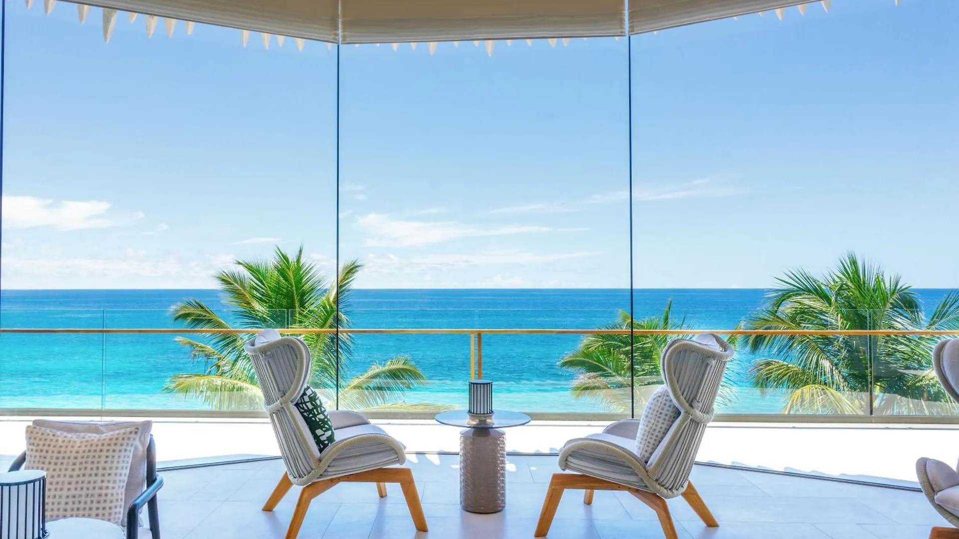 מלון טקמק Cheval Blanc Seychelles